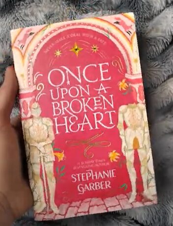 Reading Wrap Up: once upon a broken heart